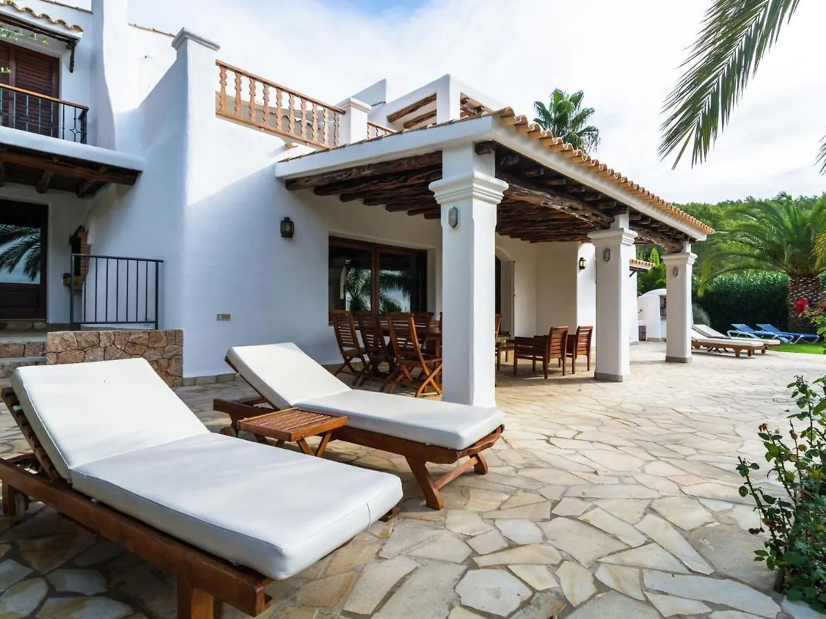 Cozy Holiday Home In Santa Eularia Des Riu With Private Pool